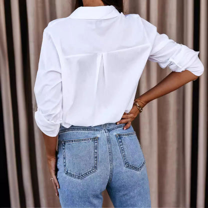 Chemise blanche classique et intemporelle